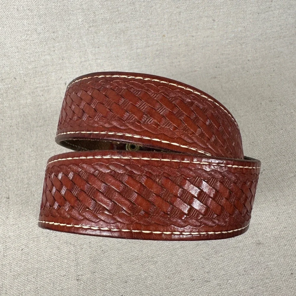 Cabelas Mens 32 Brown Basketweave Tooled Leather Belt Solid Brass Buckle Western